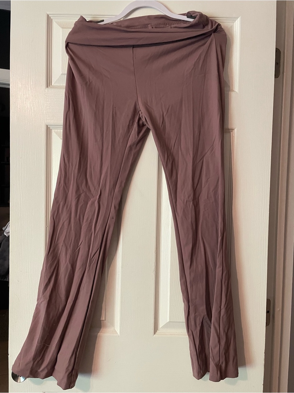 Women’s Dusty Mauve Wide-Leg Leggings